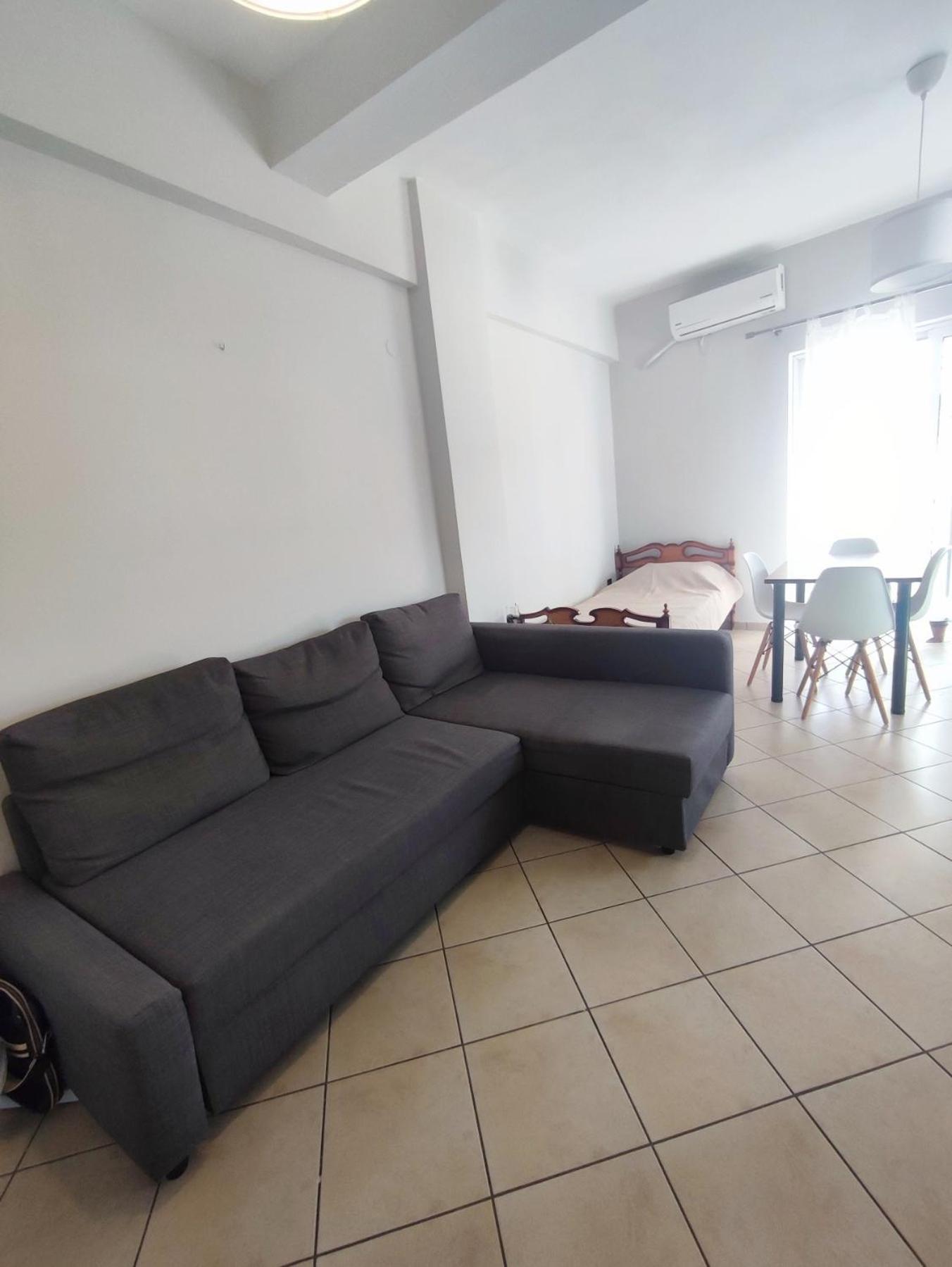 Peroulia Apartments Kómboi Zewnętrze zdjęcie