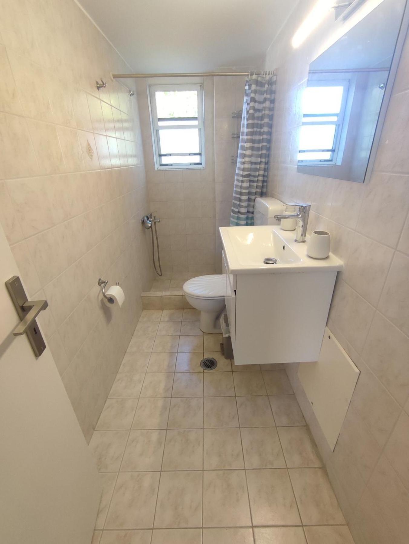 Peroulia Apartments Kómboi Zewnętrze zdjęcie