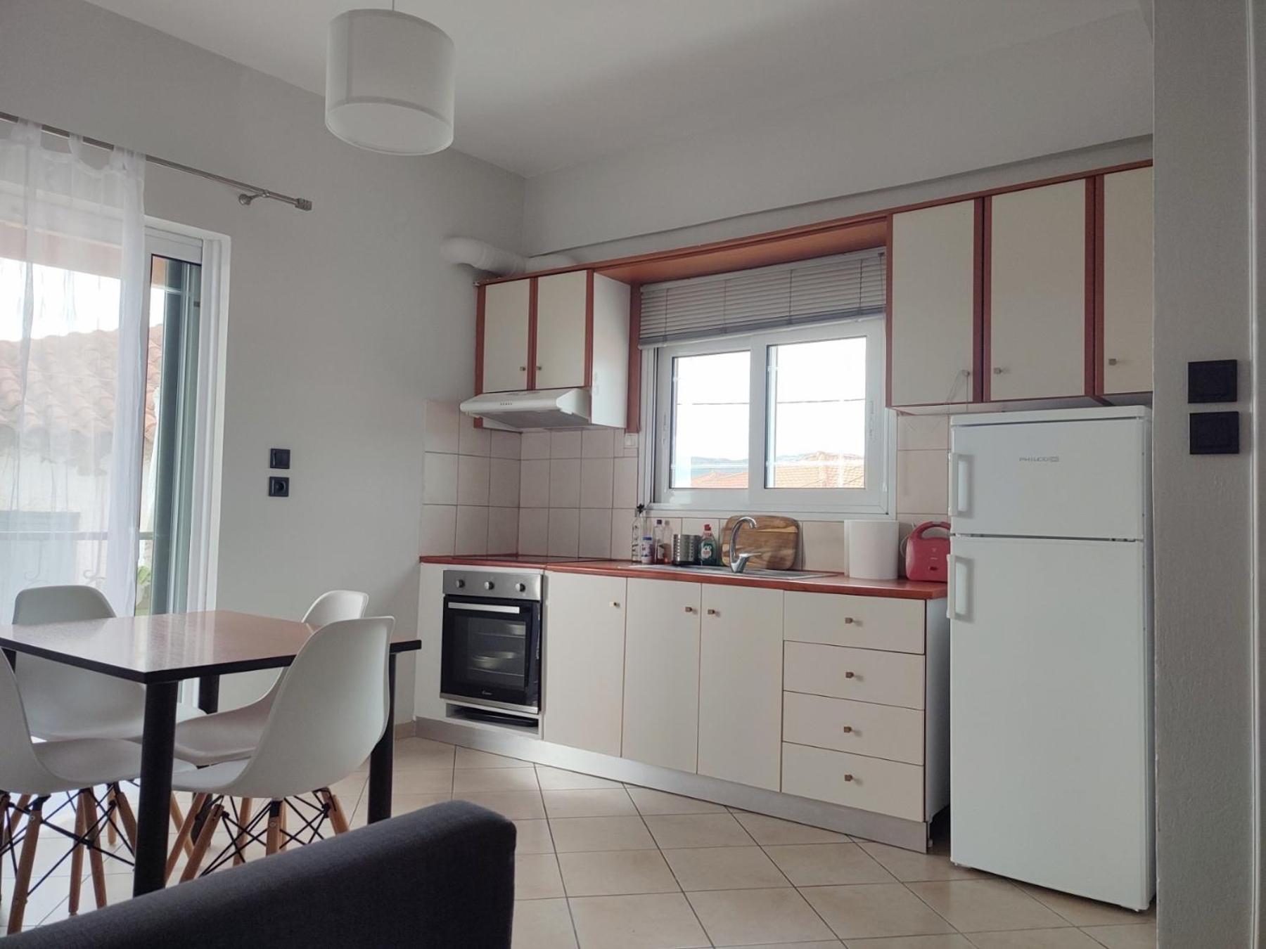 Peroulia Apartments Kómboi Zewnętrze zdjęcie