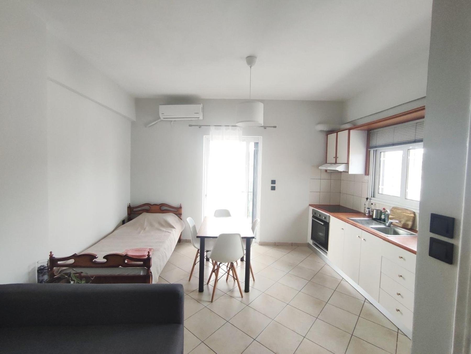 Peroulia Apartments Kómboi Zewnętrze zdjęcie